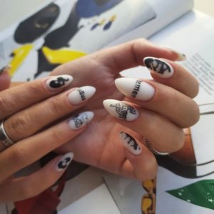 Tattoo nails стемпинг матовый на молочном