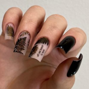 Листья папоротника на ногтях дизайн