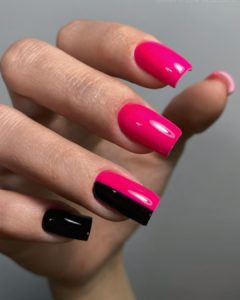 Яркий чёрно розовый маникюр на квадратные ногти 
