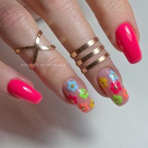 Яркие цветы дизайн ногтей розовый 